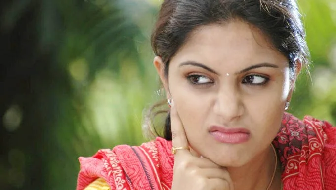 Sonu-Hot-Bikini-Images