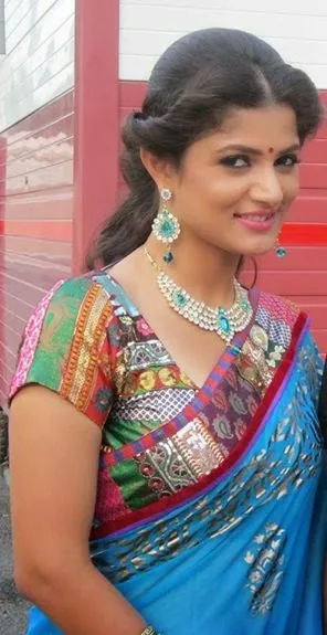 Srabanti-Chatterjee-Hot-Bikini-Still