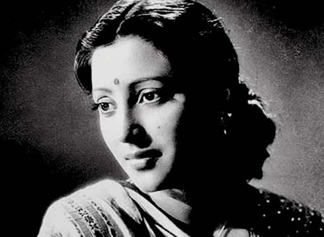 Suchitra-Sen-Hot-Bikini-Pic