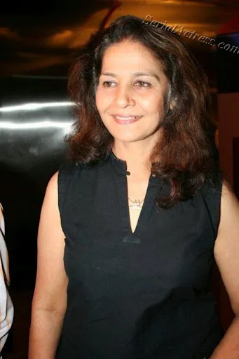 Suhasini Mulay Hot Sexy Bikini Bra Photos