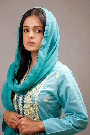 Sumbul Iqbal Hot Sexy Bikini Wallpaper