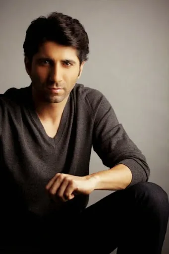 Sumit Kaul Hot Image Gallery
