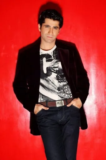 Sumit Kaul Hot Wallpapers