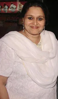 Supriya Pathak Hot Sexy Bikini Photos
