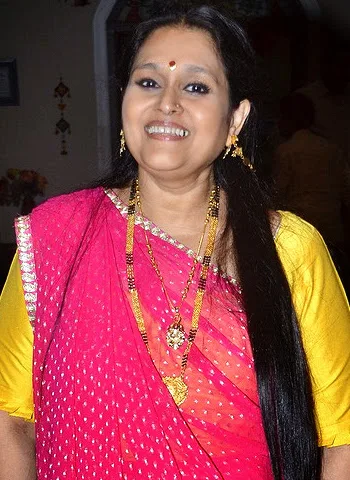 Supriya Pathak Hot Sexy Bikini Pics