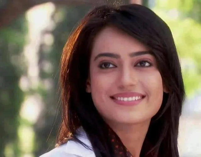 Surbhi-Jyoti-Hot-Bikini-Pic