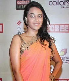 Swara-Bhaskar-Hot-Bikini-Pics