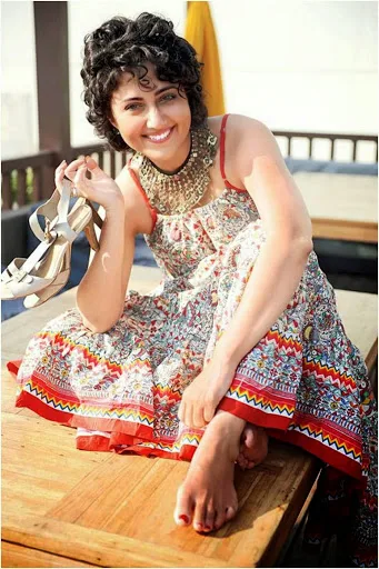 Swastika-Mukherjee-Hot-Pics