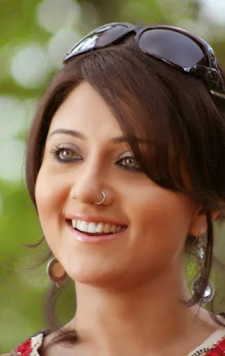 Swastika-Mukherjee-Hot-Bra-Wallpapers
