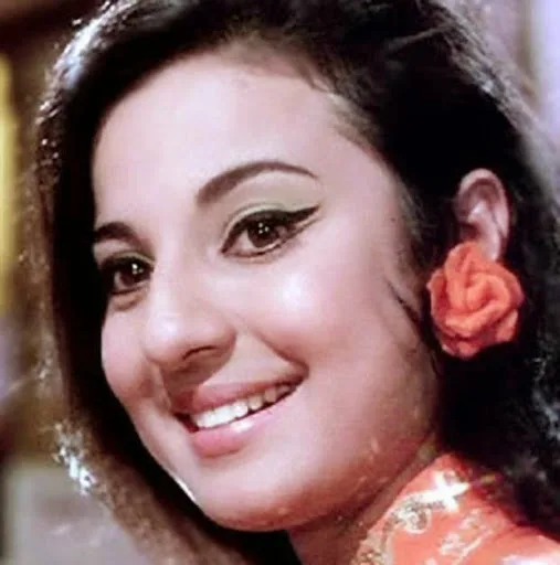 Tanuja-Hot-Bikini-Images