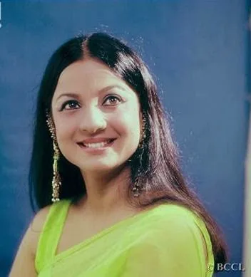 Tanuja-Hot-Bikini-Pictures