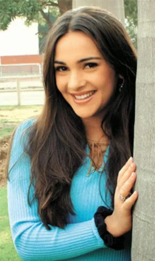 Tara-Sharma-Hot-Bikini-Photo