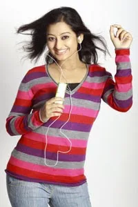 Tejaswini-Prakash-Hot-Bikini-Pictures