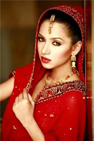 Tooba Siddiqui Hot Sexy Bikini Photos