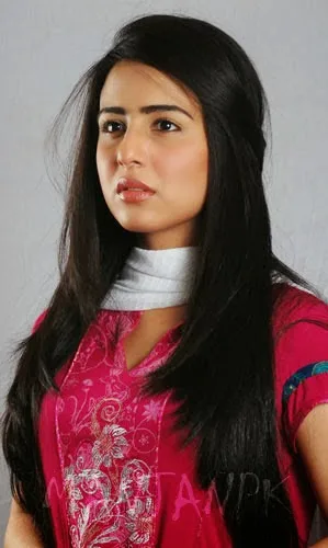 Ushna Shah Hot Sexy Bikini Images