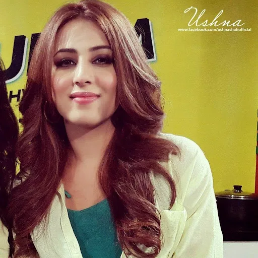 Ushna Shah Hot Sexy Bikini Pictures