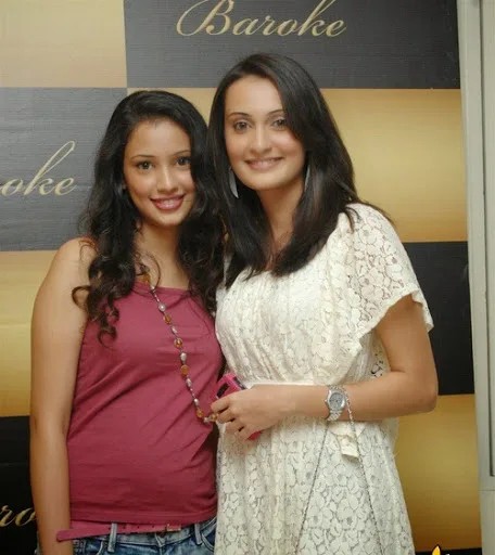 Vaishali-Desai-Hot-Wallpapers