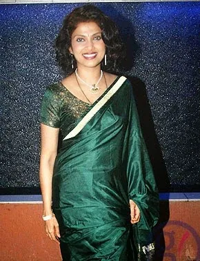 Varsha-Usgaonkar-Hot-Photo-Gallery