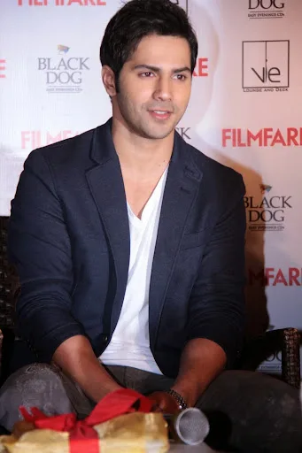 Varun Dhawan Photos