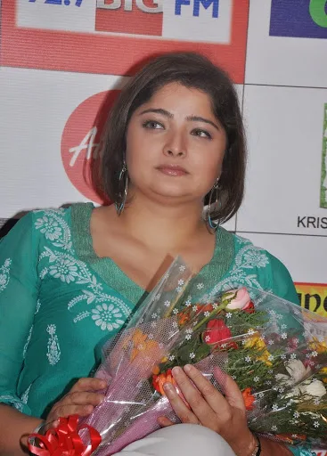 Vasundhara-Das-Hot-Bikini-Stills