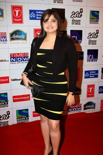 Vasundhara-Das-Hot-Bikini-Wallpapers