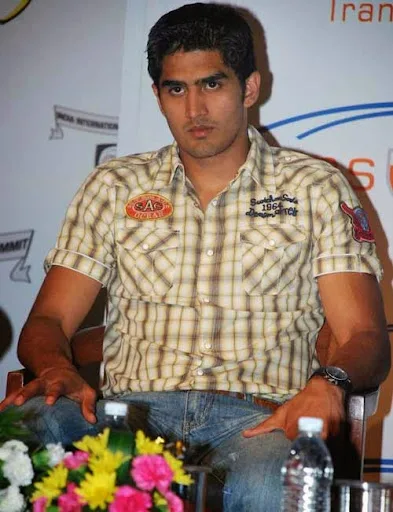 Vijender Singh Hot Scene Shirtless Body Images
