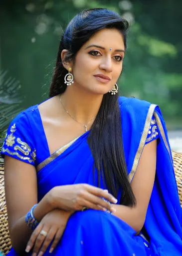 Vimala-Raman-Hot-Bikini-Photo