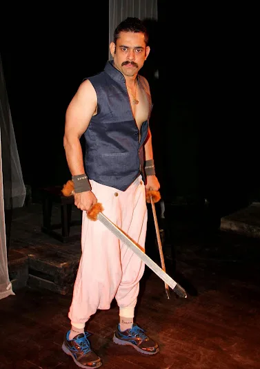 Vineet Sharma Hot Photo