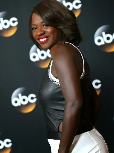 Viola Davis Hot Sexy Bikini Photos