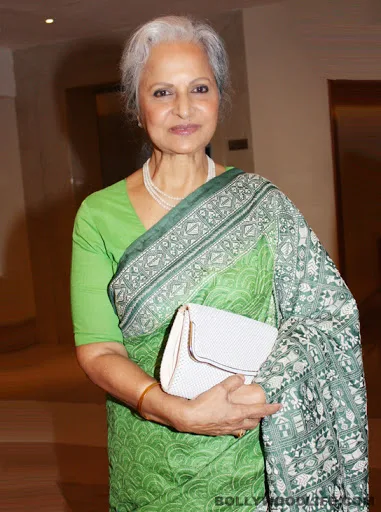 Waheeda-Rehman-Hot-Bikini-Pics