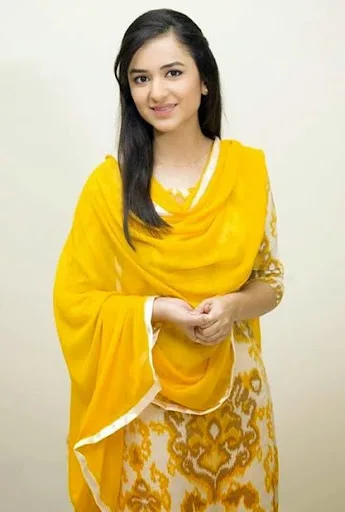 Yumna Zaidi Hot Sexy Bikini Stills