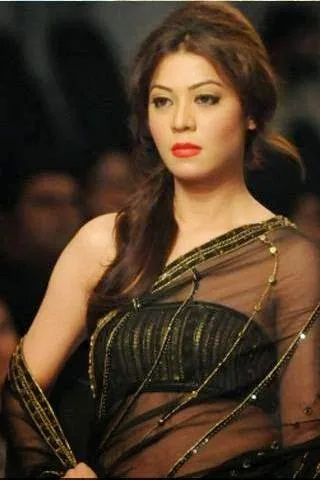 Zeba Ali Hot Sexy Bikini Image Gallery